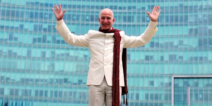 Jeff Bezos,CEO Amazon,đại gia,tỷ phú