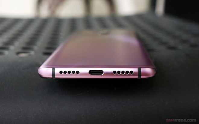 Dap hop OnePlus 6T mau tim dep ma mi-Hinh-3