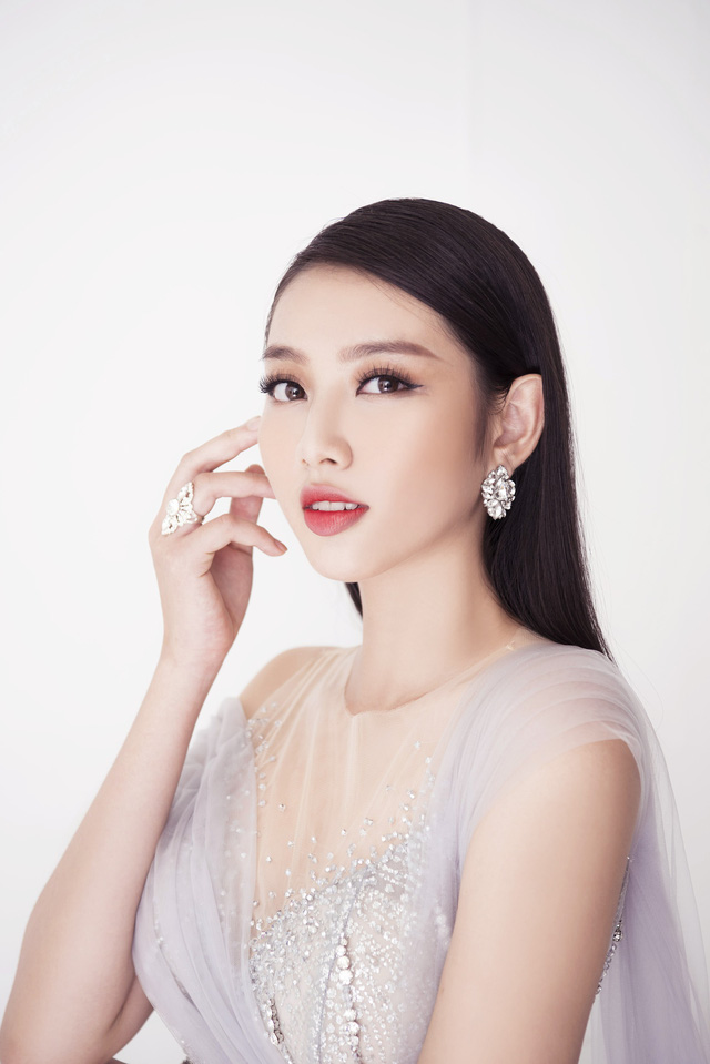 Miss International 2018, Thùy Tiên, gợi cảm